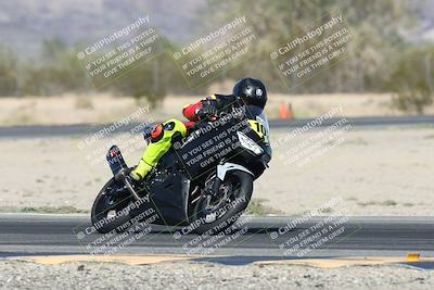 media/Oct-30-2025-Racers Edge (Thu) [[dabbdaf680]]/3-B Group/Session 5 (Turn 6)/